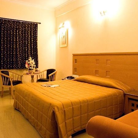 Park Plaza Hotel Coimbatore Esterno foto