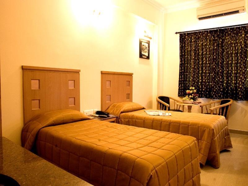 Park Plaza Hotel Coimbatore Esterno foto